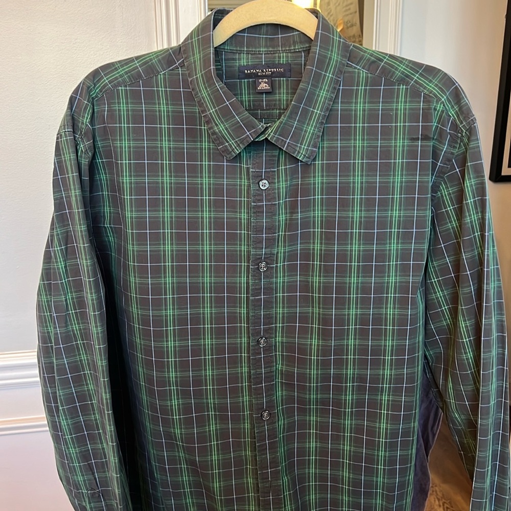 BANANA REPUBLIC DEEP NAVY BLUE AND GREEN PLAID CASUAL BUTTON DOWN SZ XL
